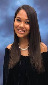 Congrats!👏🏾 At just 14, Sydney Wilson began college at Spelman, the  youngest student ever admitted. She proved excellence has no age limits!  Bullied in early school for being smart, she stayed confident