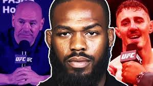 Katie Gunn's Instagram, Twitter & Facebook