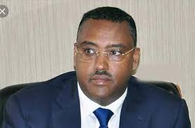 Namni kuni dhugamatti sharrii takka Namaaf hin qabu. Gaafa Dr. Abiyyi  aangoo qabatu akka inni qabatuuf kan Obbo Lammaa waliin shira guddaa  taphataa tures isaadha. Hardhallee yeroo namuu Lubbuu ofiitiif dheessutti  Garuu