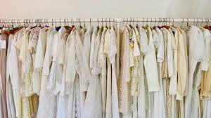 Unsere auswahl an brautkleidern in den stilen boho, prinzessin. Neu In Friedrichshain Vintagebrautmode Von Entstaubt Qiez