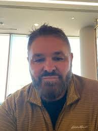 Naharai Bernal's Instagram, Twitter & Facebook