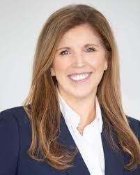 Donna Stark's Instagram, Twitter & Facebook