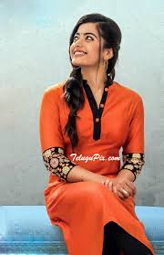 19 Geetha Govindam Wallpapers On Wallpapersafari Geeta govindam in expected to be released in the month of august. wallpapersafari