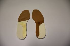 V.3 l'antéversion la bascule du bassin en avant permet d'orienter le mobile fœtal vers l'axe de la concavité sacrée (descente et rotation v.4 rétroversion du bassin c'est la bascule du bassin en arrière qui permet la concordance de l'axe du mobile fœtal avec l'axe du détroit inférieur. Orthese Plantaire Pour Mal Au Dos Ou Lombalgie Vente Et Location De Materiel Medical A Vitrolles Alpha Orthopedie