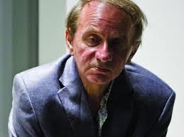 De verdad que Houellebecq ha escrito una historia de amor?