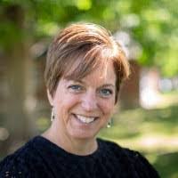 Ginger Mills's Instagram, Twitter & Facebook