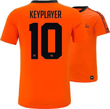 Op de kraag zijn er blauwe accenten uitshirt nederlands elftal. Bol Com Pb X Malelions 10 Keyplayer Soccer Tee Maat S Oranje T Shirt Ek Voetbal 2021