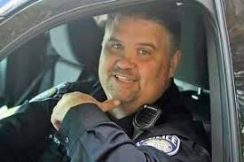 Remembering Mendota Heights Police Officer Scott Patrick, his family,  friends and fellow officers today. Scott perished in the line of duty 11  years ago today. His sacrifice and service will not be
