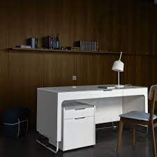 Ligne roset steht für elegante lebensart und modernen lifestyle. Hyannis Port Schreibtische Und Sekretare Designer Eric Jourdan Ligne Roset