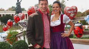 He also got an assist for the first goal of the game, combining with thomas meuller after just four minutes of play at the estadio da luz. Bayern Munich S Robert Lewandowski Is Playing So Well His Wife Is Now Bantering Europe S Defenders Mirror Online