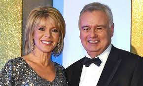 A true pleasure and a privilege to paint eamonn's portrait as a gift from ruth and his family to celebrate his 60th birthday. Ruth Langsford And Eamonn Holmes Fans Rush To Offer Support After They Reveal Sad Family News Hello