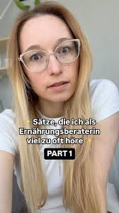 Welche Sätze gehören noch in Part 2???, Hier noch ein paar Erklärungen  dazu:, 1️⃣ Doch, brauchst du. Vor allem als Frau! Muskulatur ist nicht nur  Optik, sondern Gesundheit und Proteine können auch ...