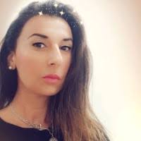 100+ perfiles de «Carmen Isabel»