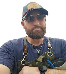 Wallet found with all contents in Muncie