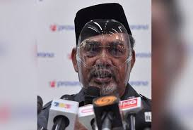 Polis berkata keterangan suspek sudah diambil bagi membantu siasatan dan kes akan dirujuk ke pejabat timbalan pendakwa raya untuk arahan lanjut. Carian Mengenai Topik Pejabat Timbalan Pendakwa Raya Astro Awani