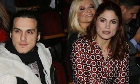 Maybe you would like to learn more about one of these? Synatsakh Stamatakhs Olh H Alh8eia Gia Ton Fhmologoymeno Gamo Toys Telika 8a Fame Koyfeta H Oxi Gossip Tv Gr