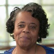 Hampton Honors Dean With More Than 50 Years of Service to the University