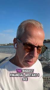 Do you want to build wealth and be financially free? Do you suffer from  these 3 financial mistakes 😢✍️