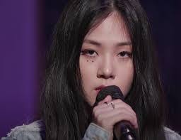 Bibi Silva's Instagram, Twitter & Facebook