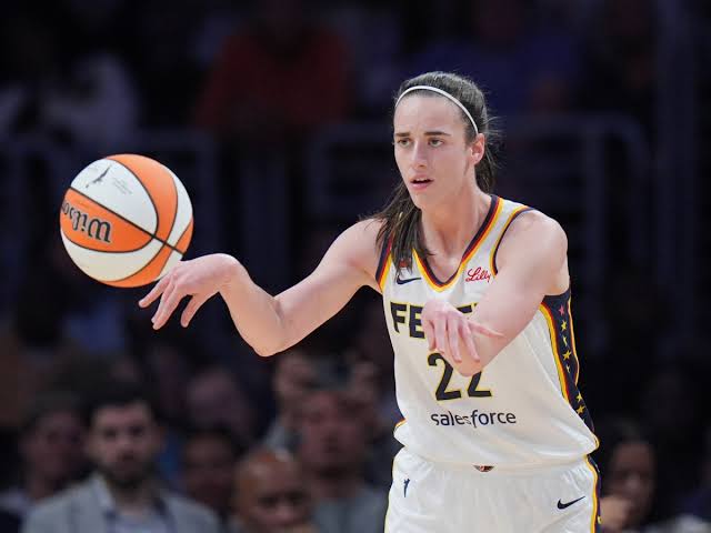 Caitlin Clark fires back at criticism of her on-court behavior: “I'll never  lose my passion, that's who I am” | MARCA