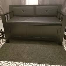 The bench features a flip top lid, allowing the user to easily retrieve articles from the storage. Linon Carlton Padded Bench Black 17 25 Inch Seat Height Walmart Com Walmart Com
