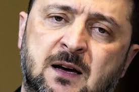 Priscilla Presley gets candid about dating 24-year-old Elvis at age 14