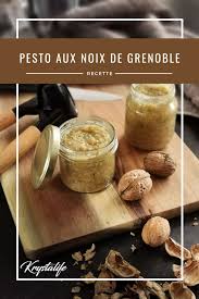 Pesto Aux Noix De Grenoble Noix De Grenoble Sauce Pour Pates Recettes Gastronomiques