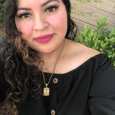 Annmarie Cochran's Instagram, Twitter & Facebook