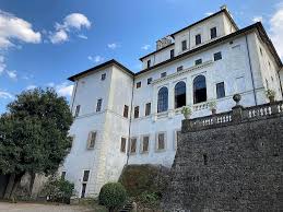 This impressive baroque palazzo renovated by gian lorenzo bernini was once home to the powerful chigi family. Le Meraviglie Di Ariccia Oltre Il Museo Del Barocco Rinasce Nel Parco Chigi Il Piu Bel Bosco Del Mondo Stendhal About Art On Line