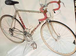 Bicycle frames made by frejus of turin made their first appearance in the uk in large numbers when imported by jaggard and mills in 1950. Frejus Condorino