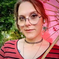 Colleen Gregg's Instagram, Twitter & Facebook