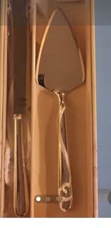 The server will be engraved with their names and wedding date. Lenox Forevermore Cake Server And Knife Etsy Cake Server Lenox Server