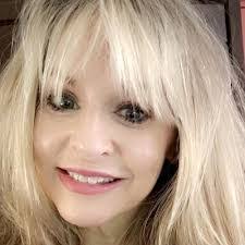 Shelly Proctor's Instagram, Twitter & Facebook