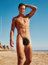 Open-minded like no other, Bryce tells Yummy all about his story, what  keeps him moving in life, and of course, opens up to talk about how  comfortable he is with nudity -