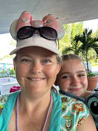 Aloha🌺Let's welcome our new members!🤝🙌🙏💚💛❤️🌺✨️ Thank you for joining  and please let's help spread the word & invite more people To join our  Extended Ohana 😊 remember ohana means family and family