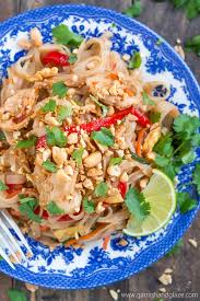 How to reheat chicken pad thai? Chicken Pad Thai Garnish Glaze