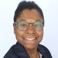 Sandra Patillo's Instagram, Twitter & Facebook