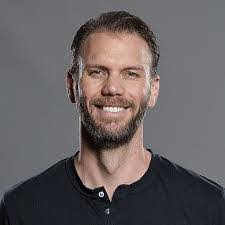 Dylan Coles's Instagram, Twitter & Facebook