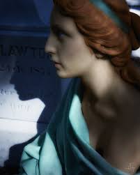 Bonaventure cemetery statue in Savannah, Georgia