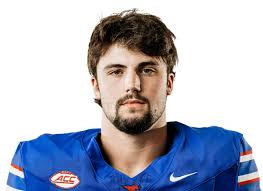 Logan Parr Biography