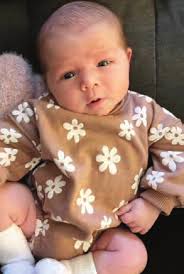 Win Awenen Nisitotung