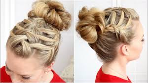 While the waterfall braid may look complicated, it is an easy braiding technique that gives a unique look while allowing you to keep your hair down and to make a cascading waterfall braid, start by gathering a section of your hair near your forehead. 10 Easy Waterfall Braids To Try In 2020 The Trend Spotter