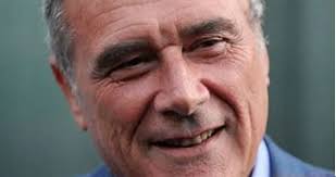 Pietro Grasso nel Salento per un mini-tour di presentazione di libri