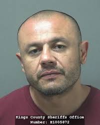 Man arrested in car, flooring tile thefts