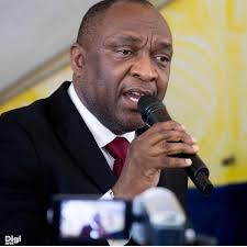 Haïti-Negociations Politiques: Le Sénateur Youri LATORTUE réitère sa  position politique initiale et dénonce les manœuvres de son collègue Dieuseul  Simon Desras.-