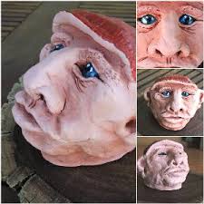 Yessy > Sculptures & Carvings > People & Figures