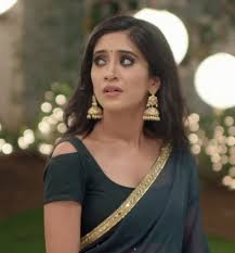 Pin By Nikita Banerjee Bhagat On Sarees Latest Saree Blouses Blouse Design Models Blouse Neck Designs The show is the remake of the star maa telugu serial gorintaku. pinterest
