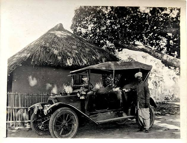 Vintage Cars From British India Era - 6 Old Photos - Past-India