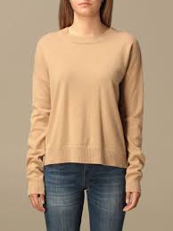 Now in expanded sizing and updated women's and men's fit in a variety of colors. Twin Set Twin Set Basic Crewneck Sweater Sweater Twin Set Women Camel Sweater Twin Set 202tt3010 Giglio En