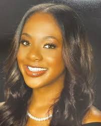 Latisha Simpson's Instagram, Twitter & Facebook